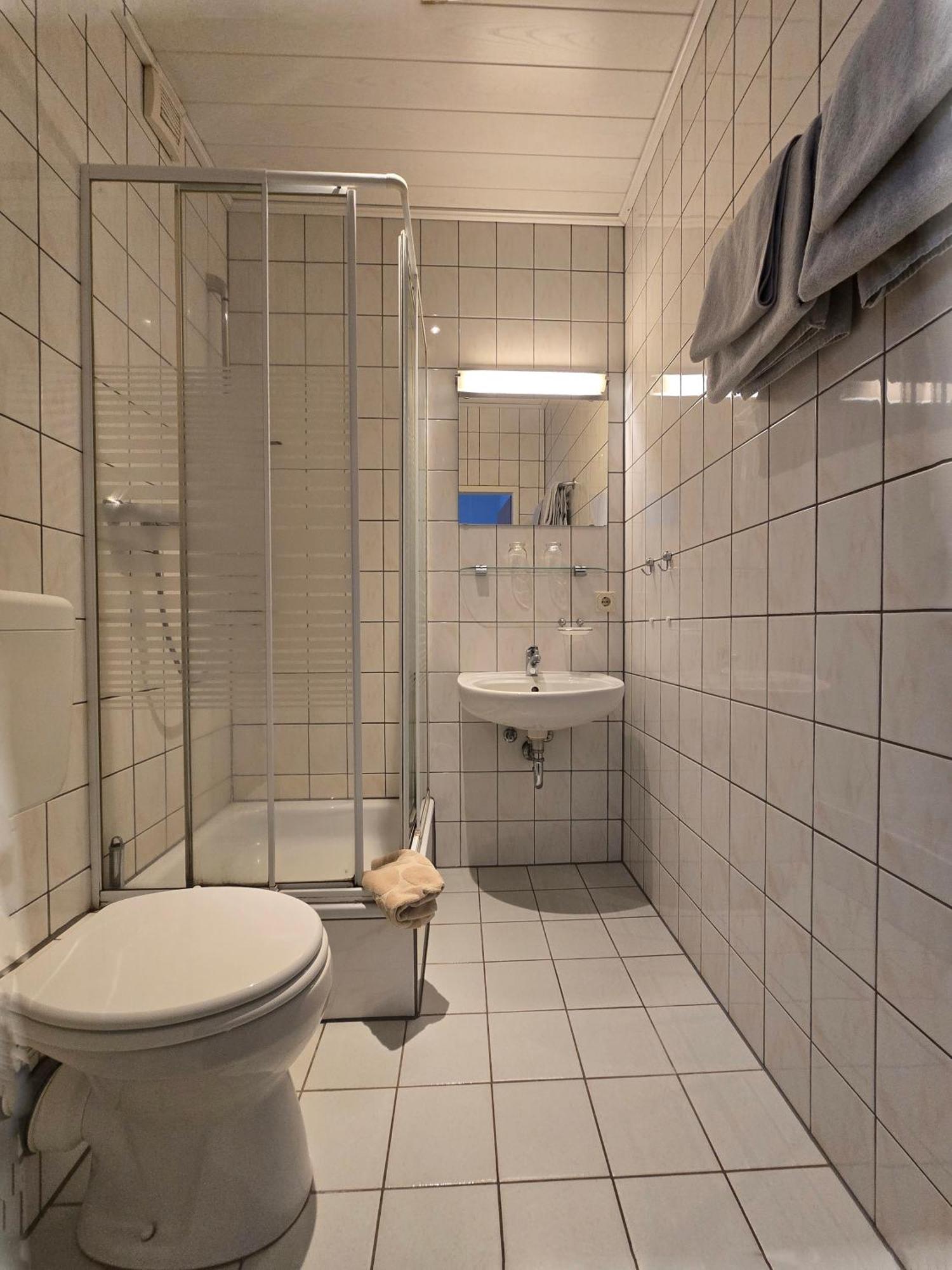 Pension Und Ferienwohnungen Bachmann Wölfersheim Exterior foto